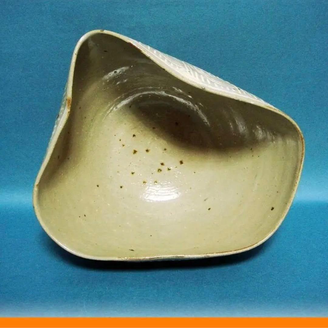 252『唐津 大きく歪んでいる鉢』　/骨董品 古美術 アンティーク 古玩