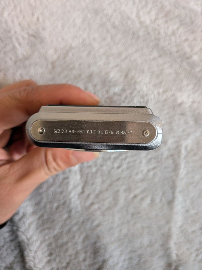 美品CASIO EXILIM EX-Z75 デジタルカメラ