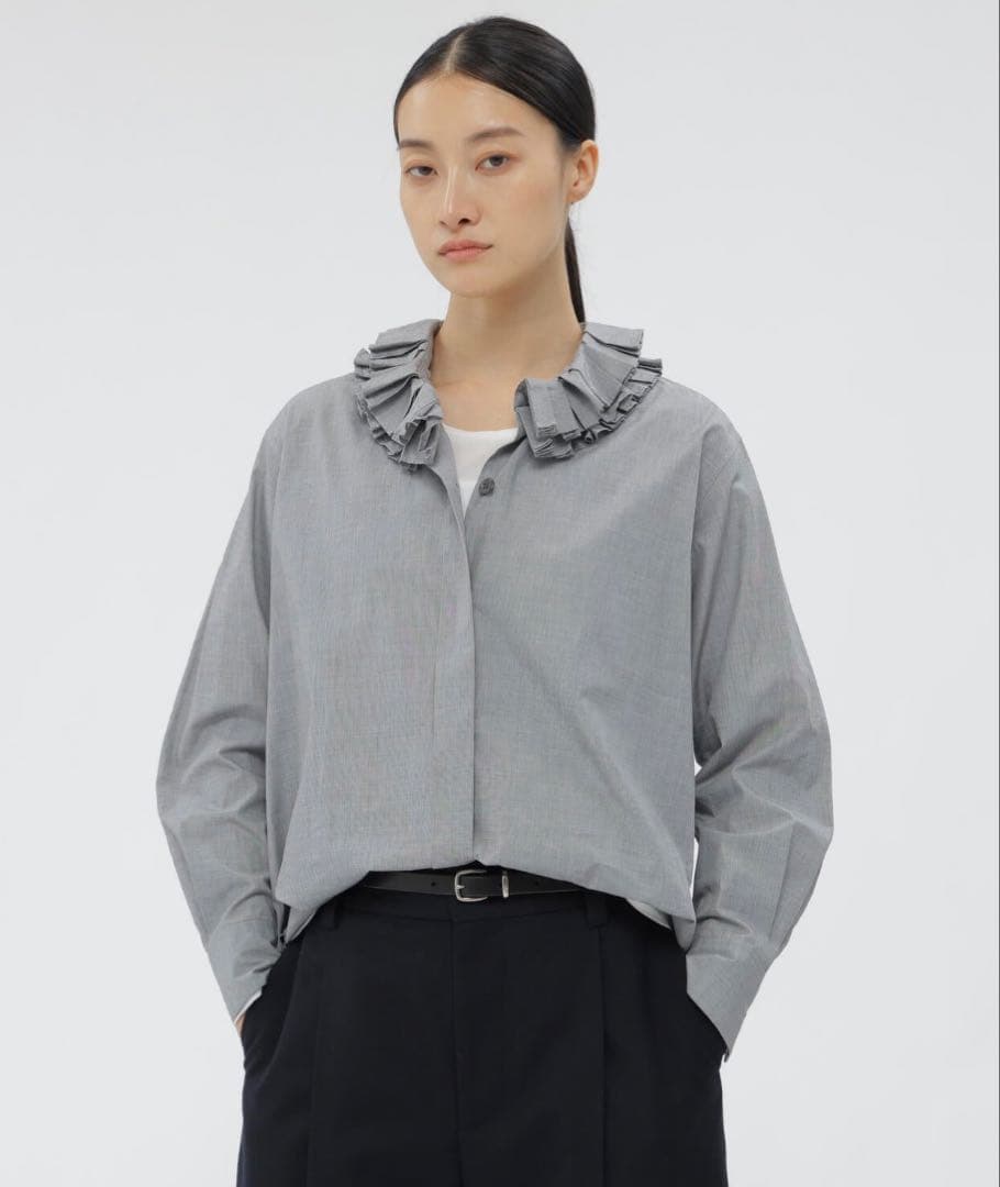 マーガレットハウエルフリルシャツ