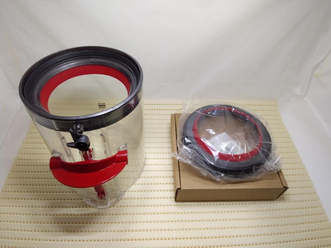 ＠takeさん専用ダイソン　掃除機　SV12　消耗部品交換、分解清掃済　⑪