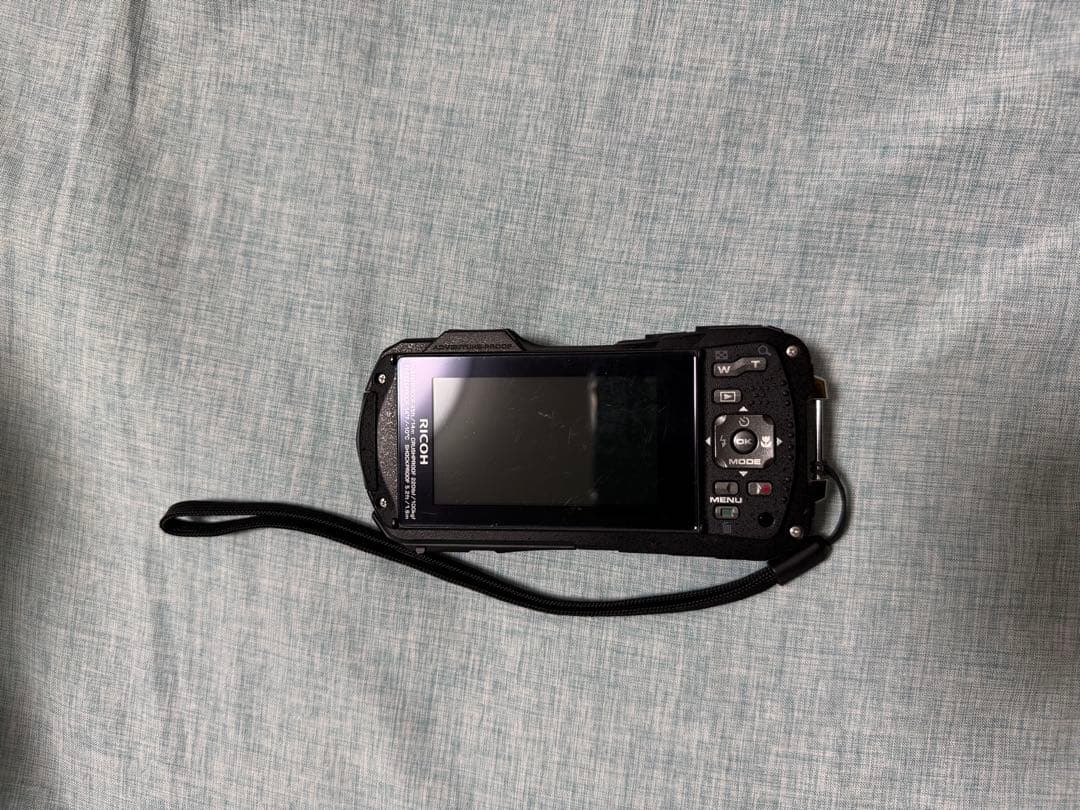 【美品】RICOH WG-40 防水デジタルカメラ メモリ64GB付き