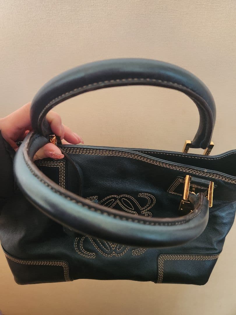 使わない為最後のお値下げ！早いもの勝ち！LOEWEハンドバッグ