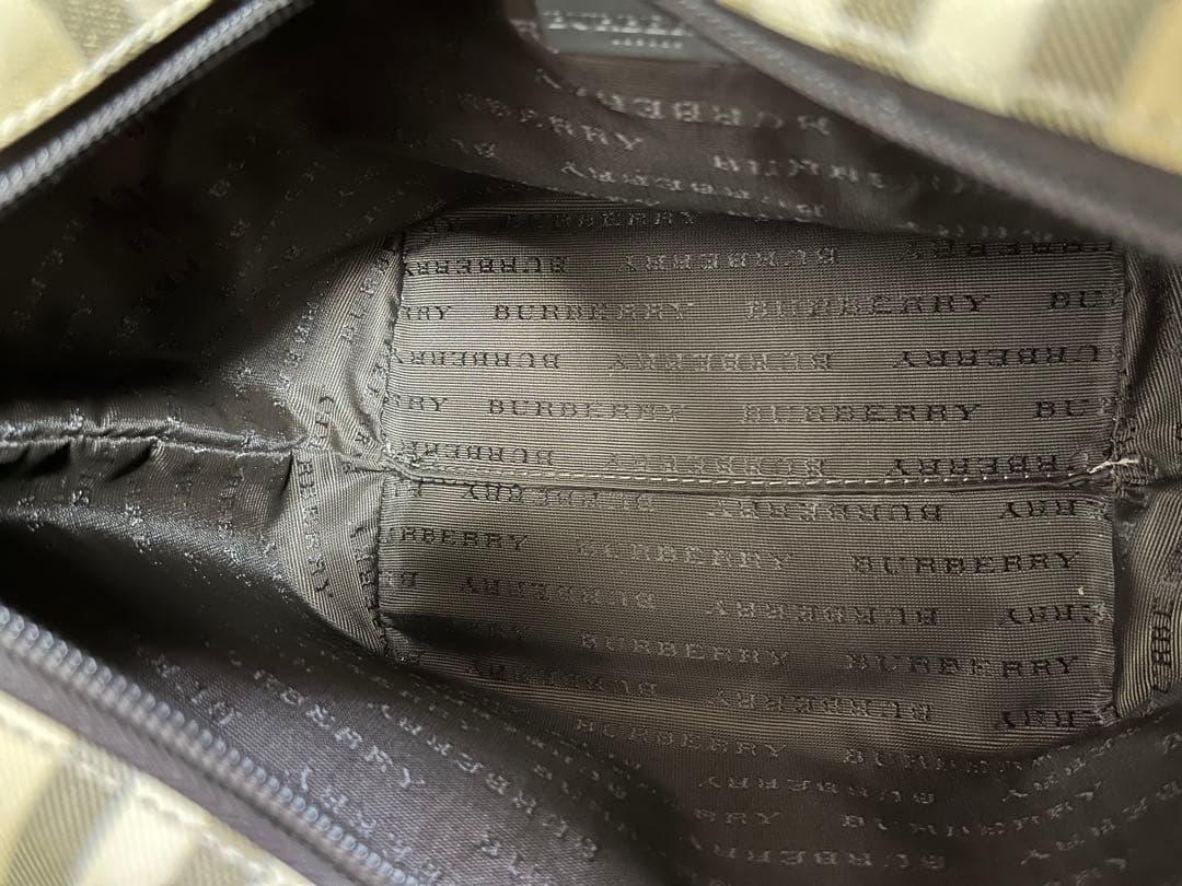 BURBERRY（バーバリー）ノバチェック手提げバッグ　pvc