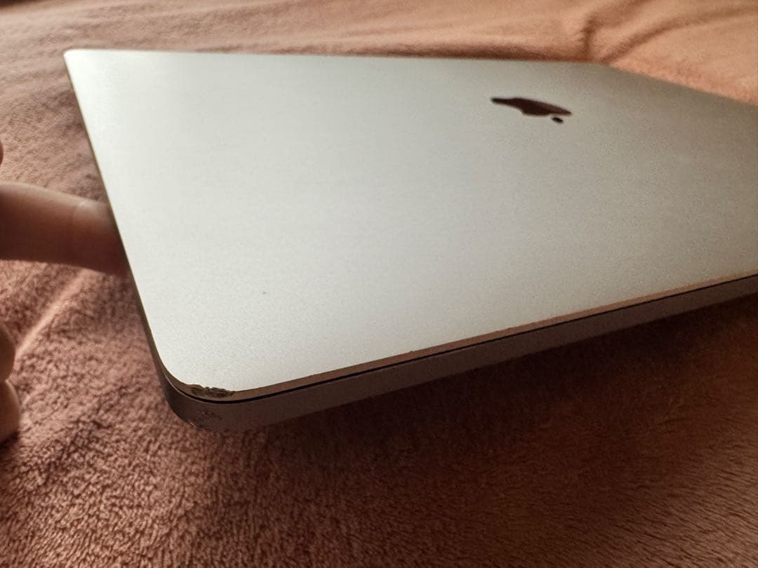 MacBook Pro 2016 15インチ