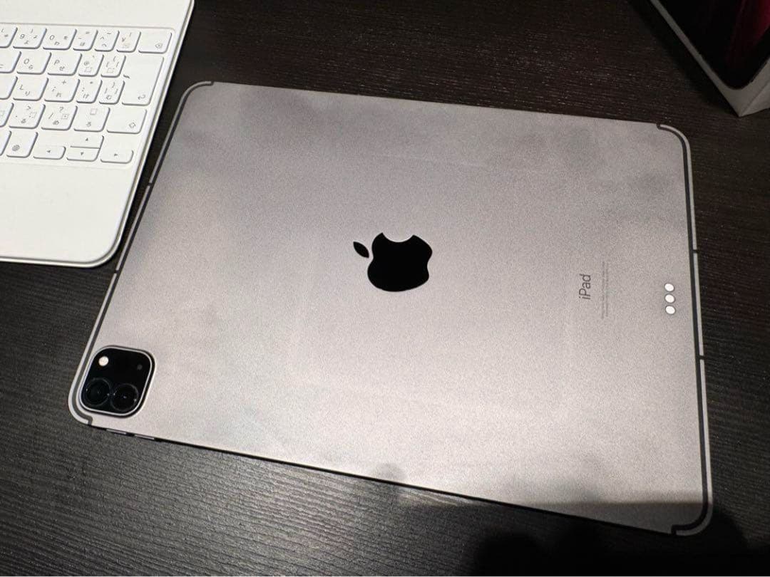 iPad Pro 11 セルラー M1 128gb+Magic Keyboard