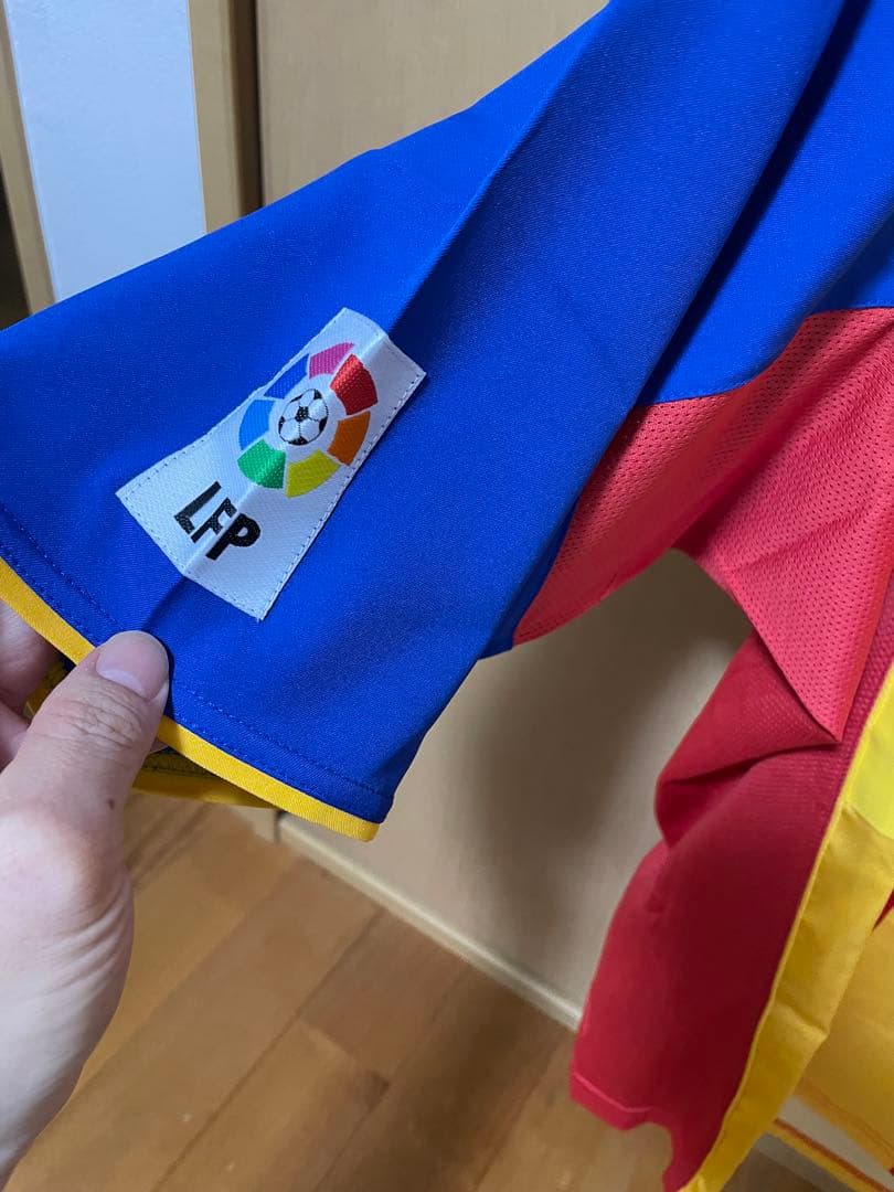 04-06　バレンシア　1st,3rdユニフォーム　ビセンテ・ロドリゲス