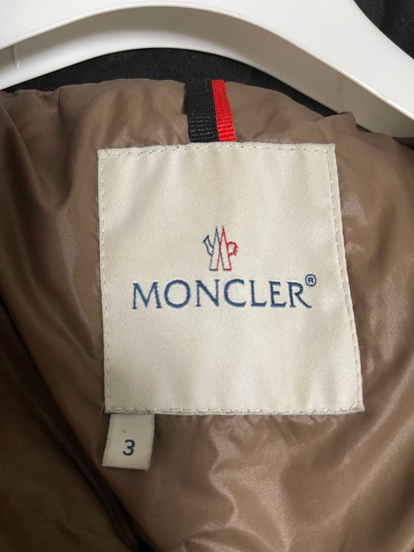 MONCLER 黒 ダウンジャケット サイズ3