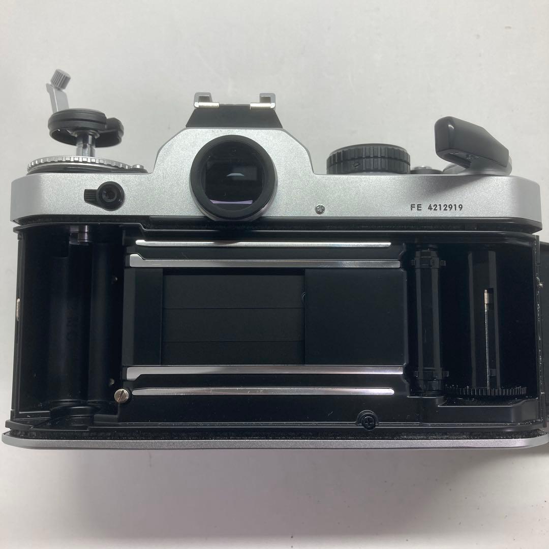 Nikon FE 極美品　元箱、説明書付き