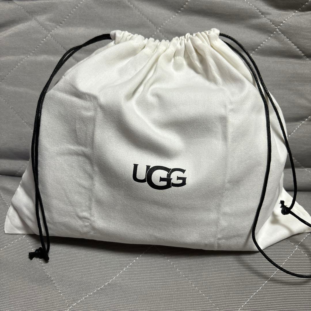 UGG ☆ ジェニーII クリアクロスボディバッグ