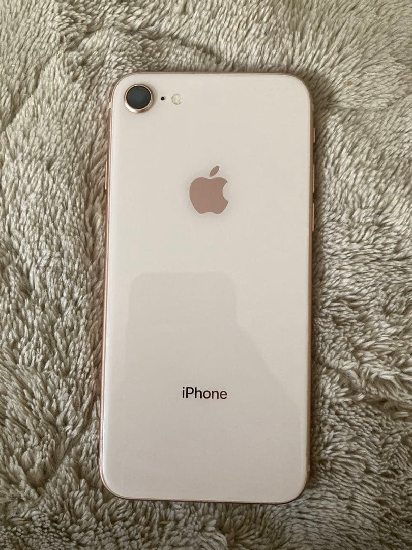 Apple iPhone 8 ゴールド