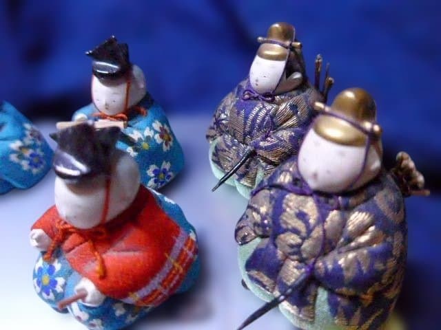 必見です。昭和初期の春山雛の最上級のお雛様です。揃いです