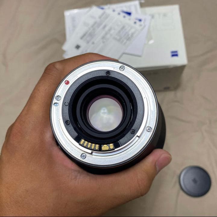 Distagon（ディスタゴン）T 2.815mm ZE Eマウント　キヤノン