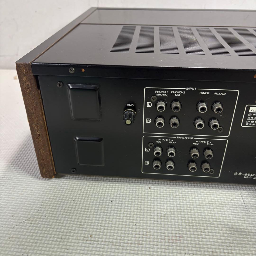 サンスイ　AU-D607G EXTRA プリメインアンプ　通電のみ