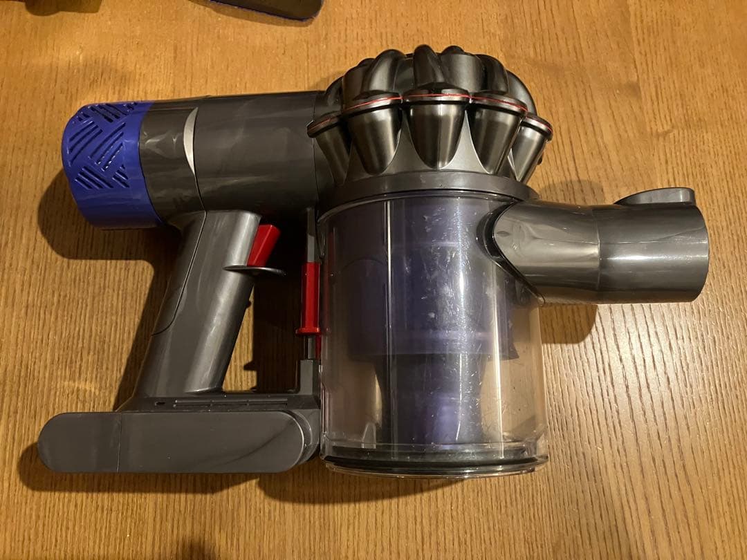 ダイソン 掃除機 コードレス スティッククリーナー V6 分解清掃済み
