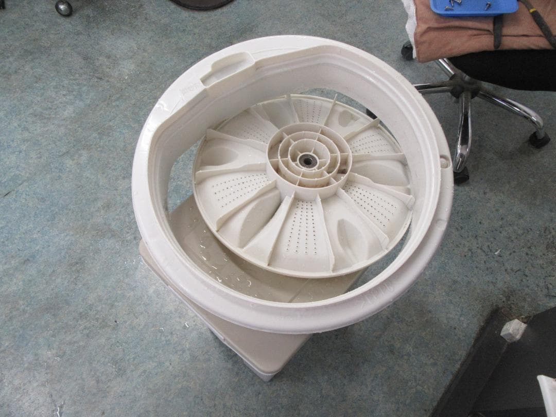 Panasonic NA-F50B10縦型洗濯機 5.0kg 本体