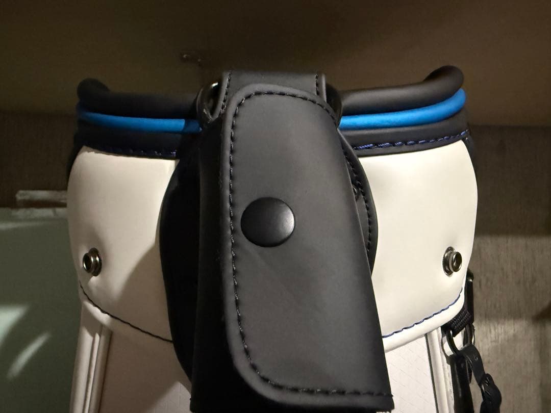 TaylorMade SIM2 キャディバッグ ゴルフバッグ