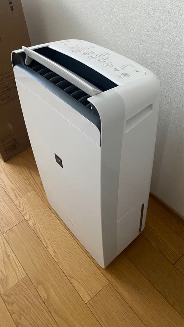 SHARP CV-R120-W 2025年製　除湿機 ホワイト