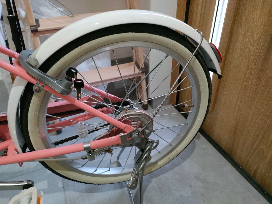 キッズバイク 子供自転車　20インチ　【お引渡し限定】