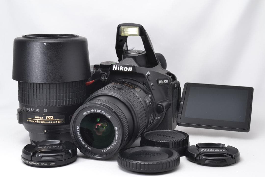■ 美品 ■　ニコン Nikon D5500 ダブルレンズ