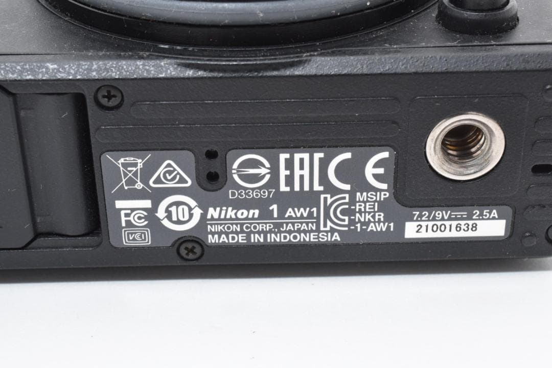 【人気の防水耐衝撃カメラ】ニコン NIKON1 AW1 ブラック 現状品 カメラ