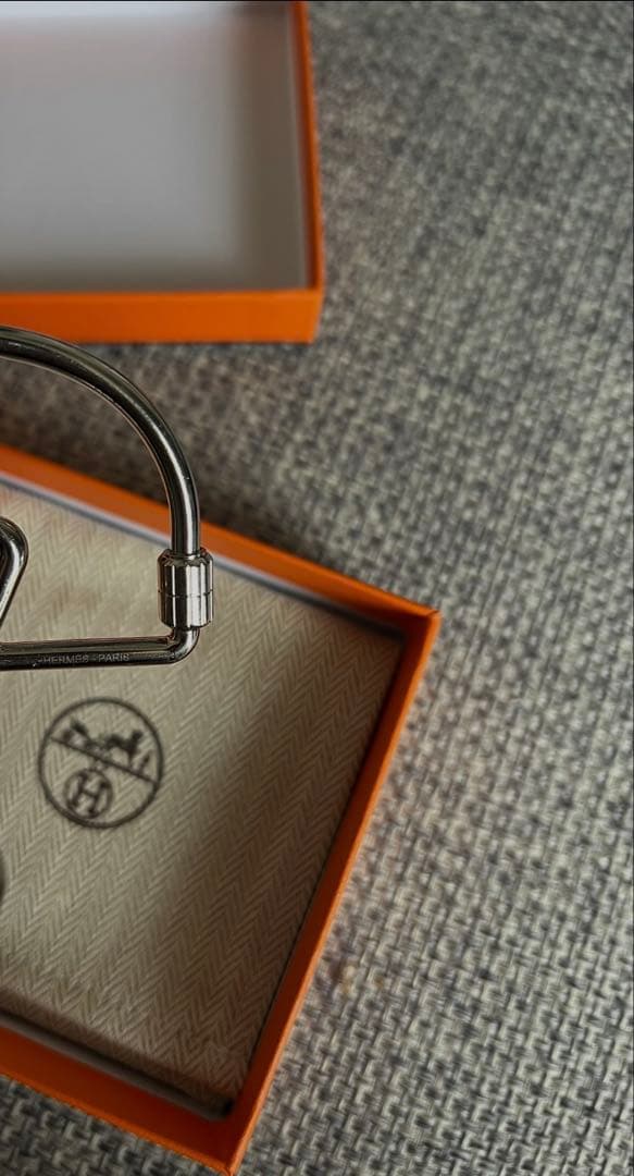 HERMES キーホルダー シュヴァル　馬　キーリング　エルメス