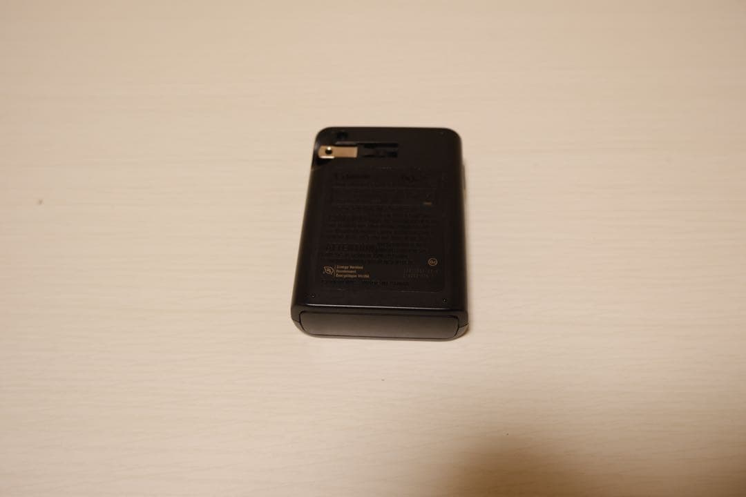 Canon EOS kissm2 ミラーレス一眼 本体と付属品