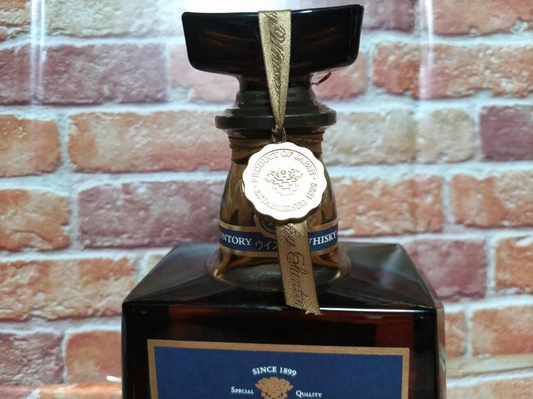 サントリー　ローヤル　プレミアム12年【ブルーラベル】¥