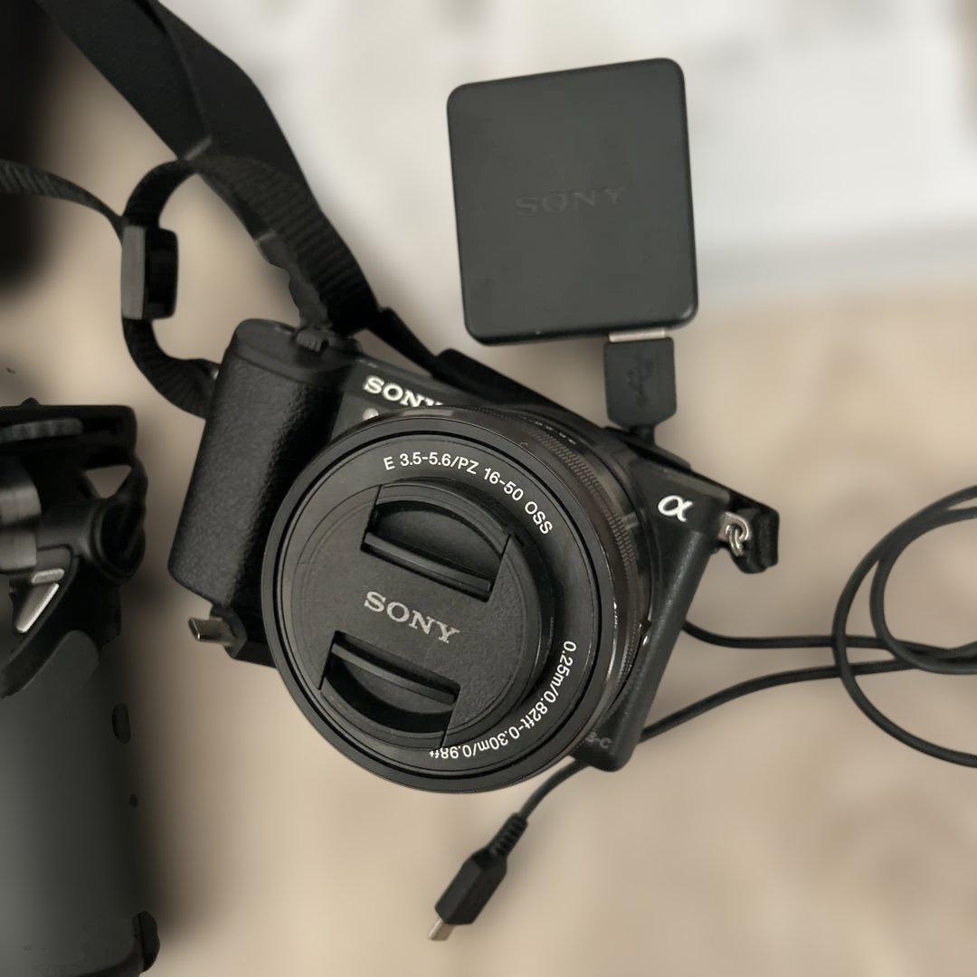 【美品】SONY α5100 ソニー ミラーレス一眼 ズームレンズキット