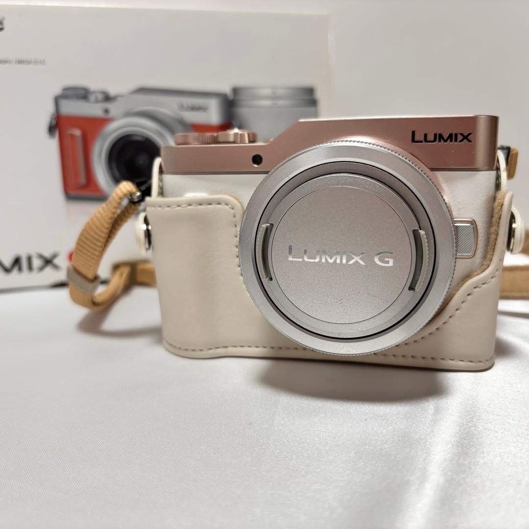 【美品】　Panasonic Lumix GF10 ホワイト　ダブルレンズキット