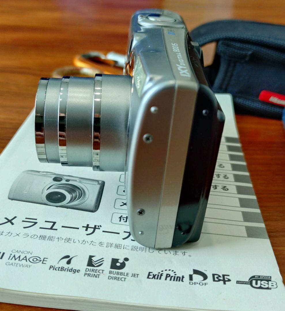 Canon IXY DIGITAL 800 IS 本体と付属品