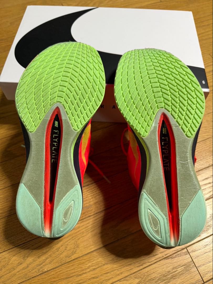 NIKEヴェイパーフライ4