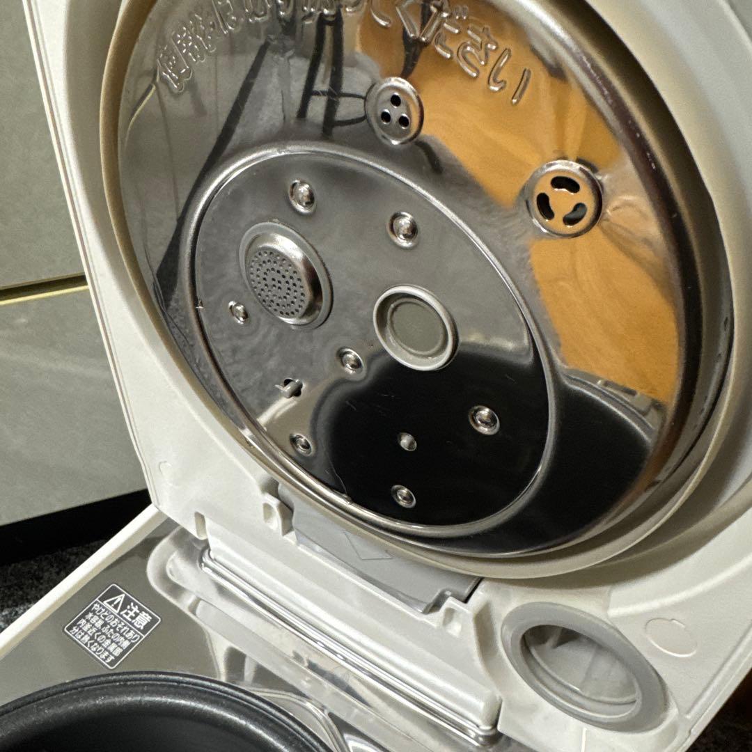 炊飯釜と中蓋　Panasonic SR-VSX108で使用の物