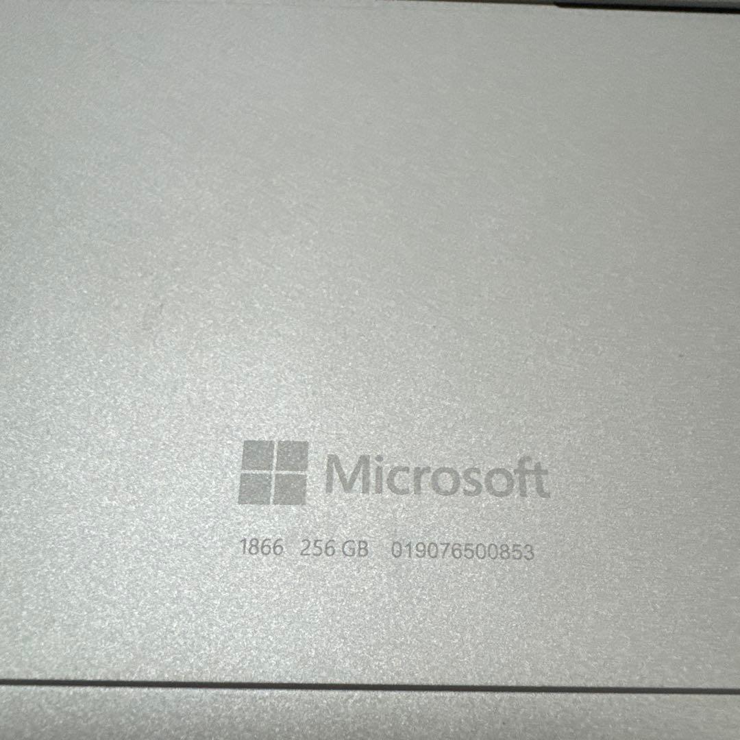 Microsoft Surface Pro 7 i5 256GB メモリ8GB
