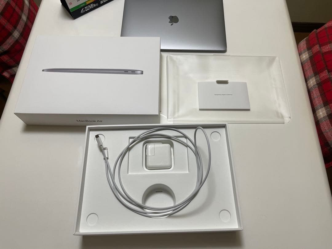 杉浦M1 MacBook Air 2020 2TB 16GBメモリ　おまけ
