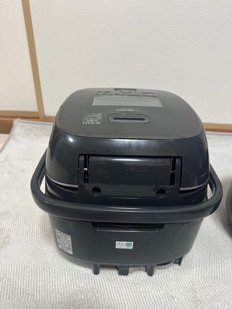 象印 極め炊き 圧力IH炊飯ジャーNW-JX18-2023年製