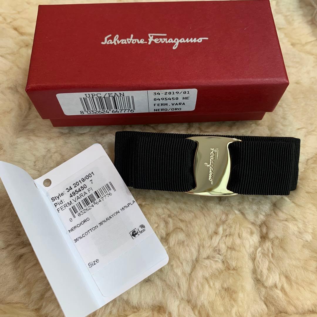 未使用品☆Salvatore Ferragamo ヴァラ バレッタ 黒xゴールド