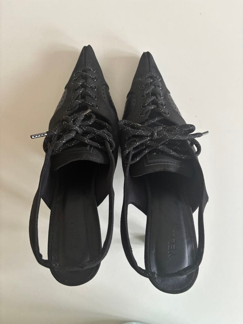 ★yellow★オンライン売り切れスニーカーミュール　Mサイズ