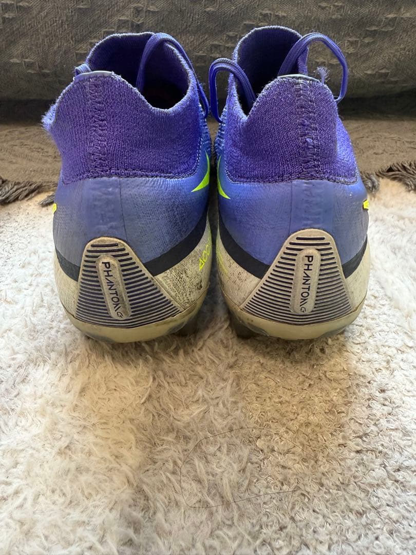 サッカースパイク　NIKE ファントムGT2 26.5 FG