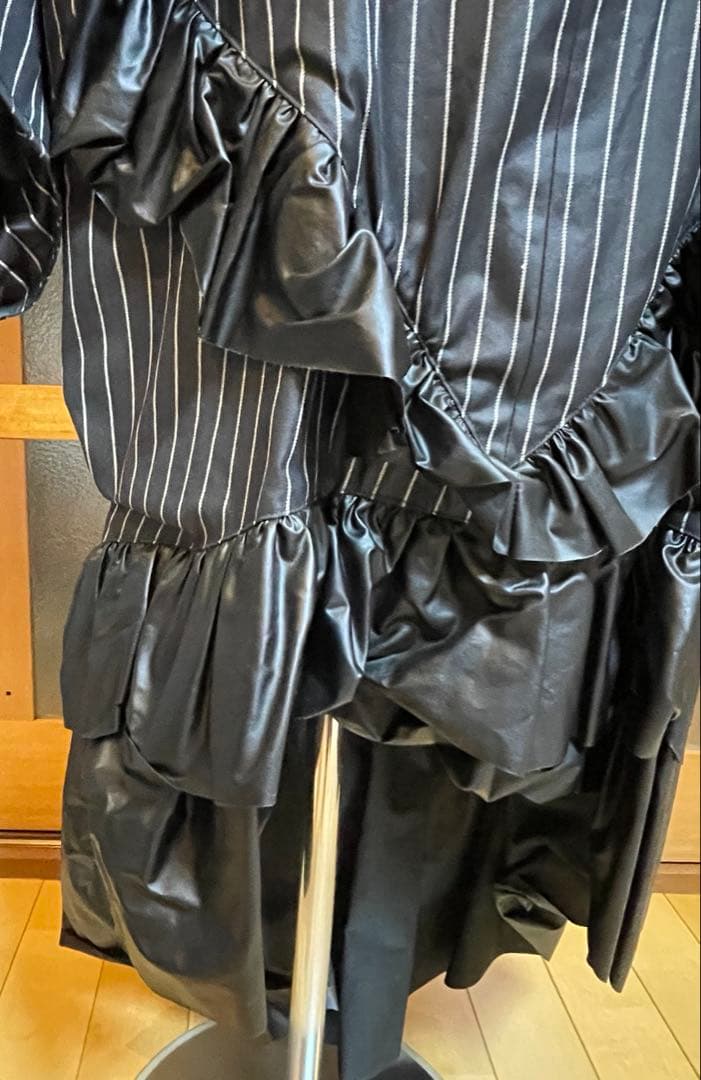 DelinquentGirl ストライプフリルドレス