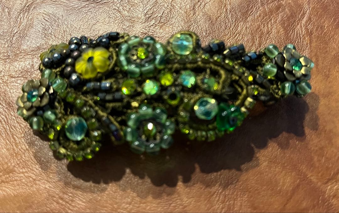 【美品】ミハエルネグリン 立体薔薇付きレースバレッタ