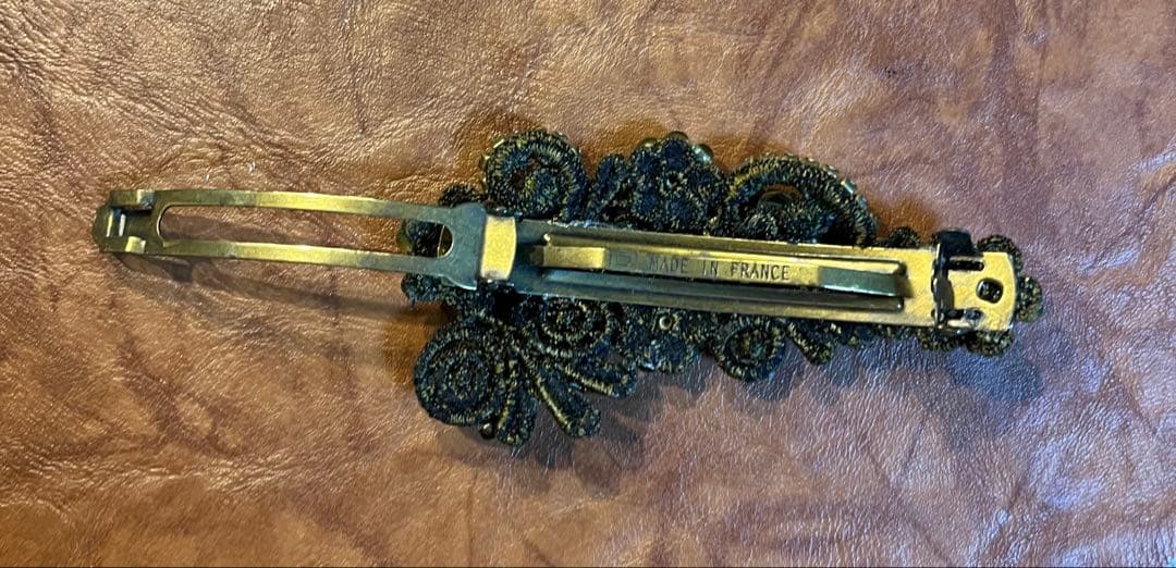 【美品】ミハエルネグリン 立体薔薇付きレースバレッタ