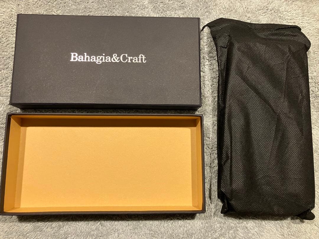 バハギア ラウンドジップペンケース クレイジーホース ダークブラウン