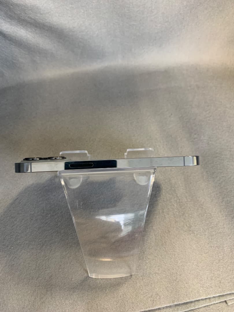 美品　国内版　SIMフリー　iPhone13　Pro 128GB