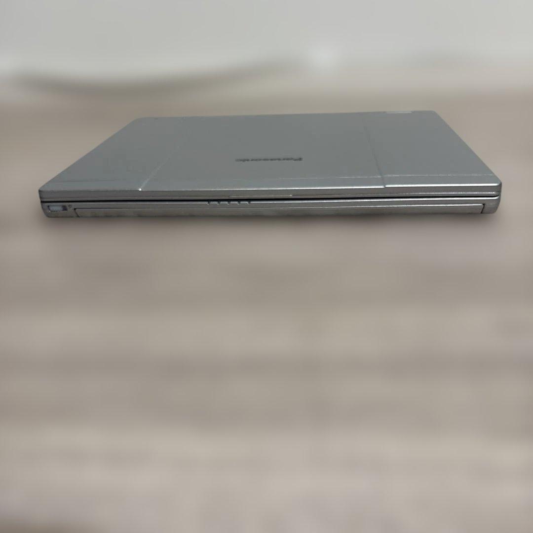 美品‼️Panasonic LETS NOTE ノート型パソコン16GB