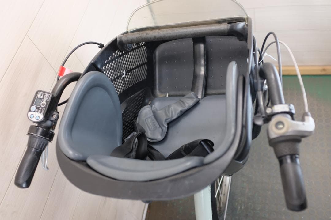 ち*ま様 ブリヂストン製　アンジェリーノ　26インチ　3段　8.1Ah充電器あり