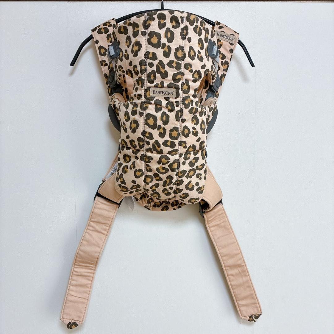 【美品】ベビービョルン　ベビーキャリアミニ ベージュレパード 抱っこ紐 手洗い済