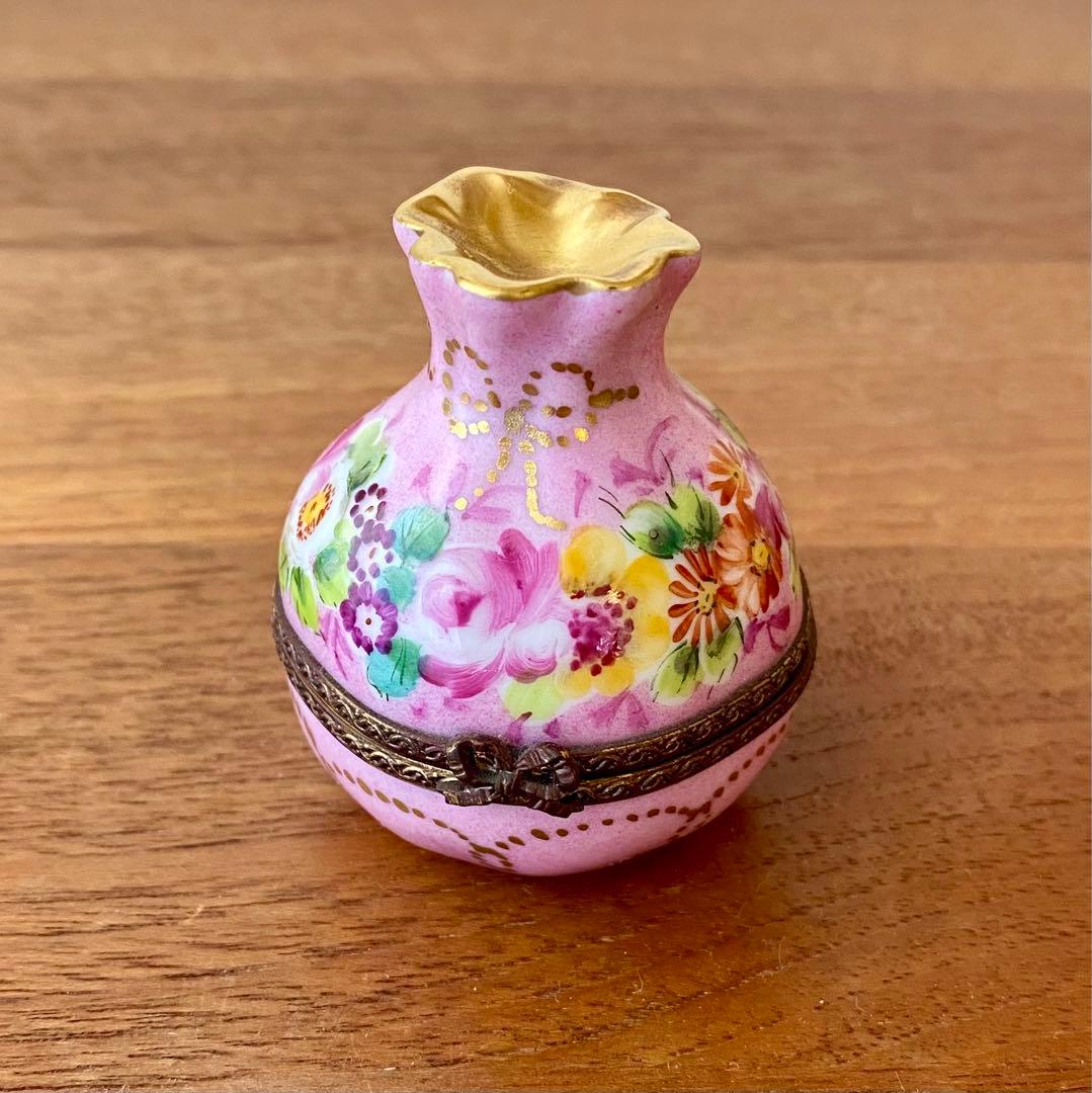 フランス製 ヴィンテージ リモージュボックス 香水瓶入り 手描き 花柄 金彩