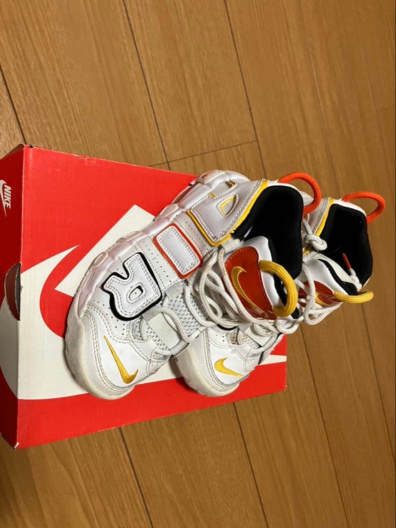 Nike モア アップ テンポ　モアテン　20cm