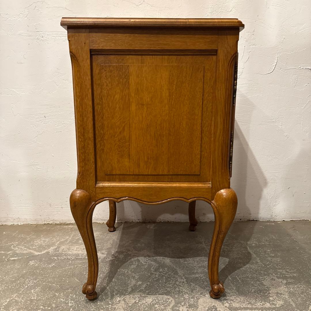 年末年始saleヴィンテージ　木製サイドテーブル　扉収納付き　左開き