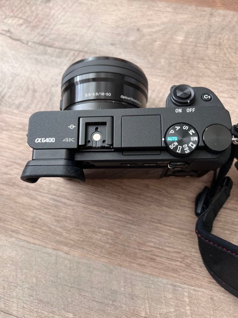 ソニーアルファ6400中古カメラ　レンズ2個セット